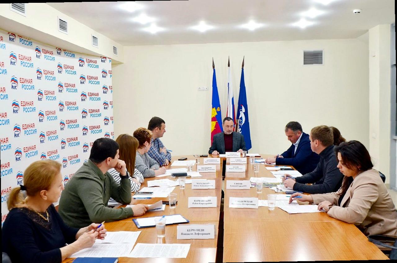 Виктор Тепляков поддерживает строительство спорткомплексов в Сочи