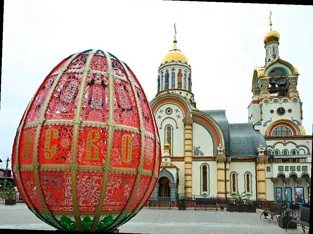 Торжественные Пасхальные богослужения в храмах Сочи
