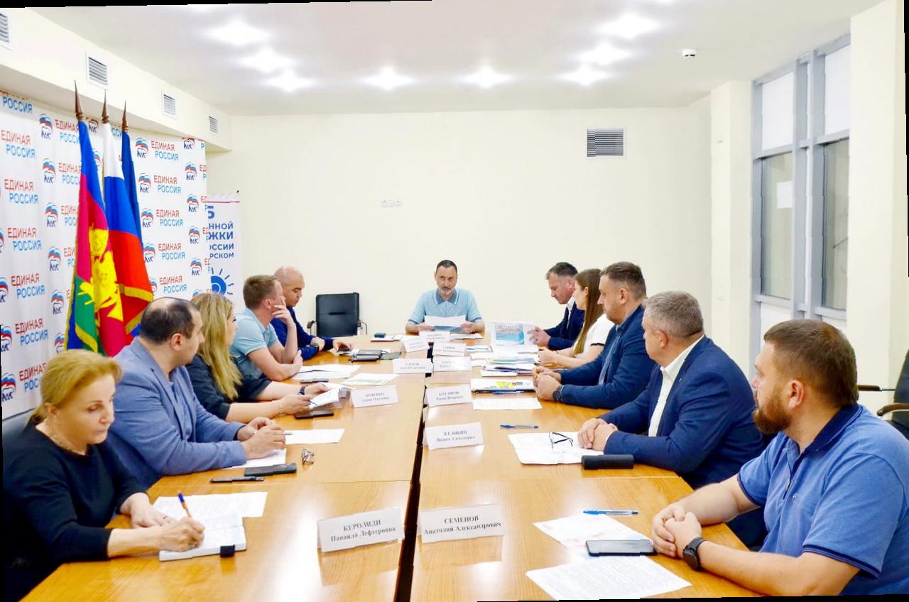 «Строительство спорткомплекса на Пластунке: идея обсуждается»
