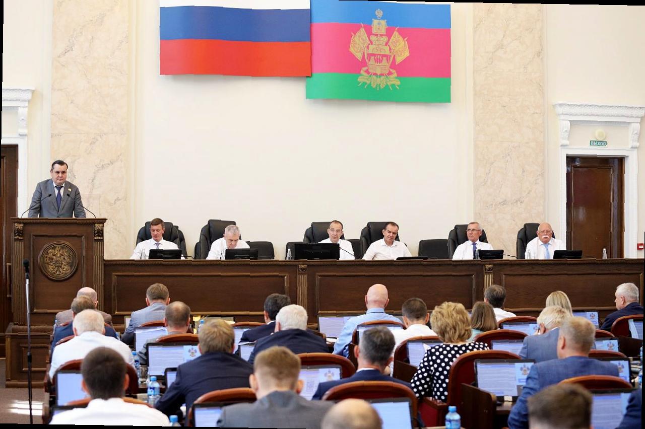 «Виктор Тепляков участвовал в работе краевого парламента»