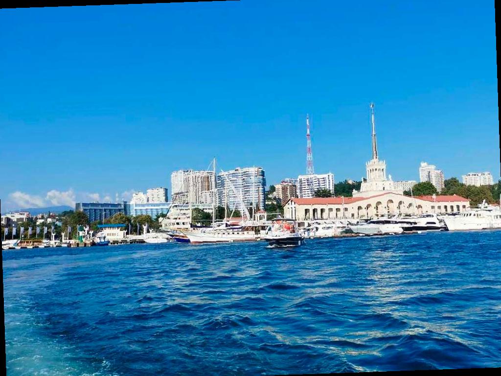 Учения в акватории Сочи: важное уведомление