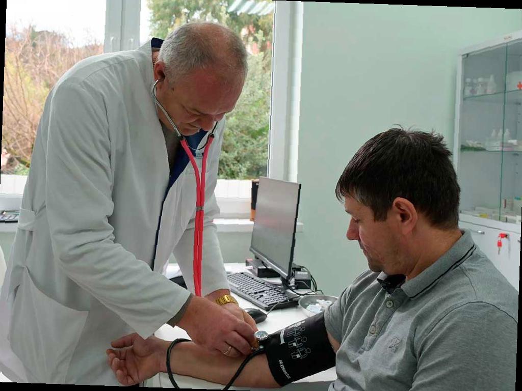 Прививки от гриппа в Сочи: более 247 тысяч человек уже вакцинированы