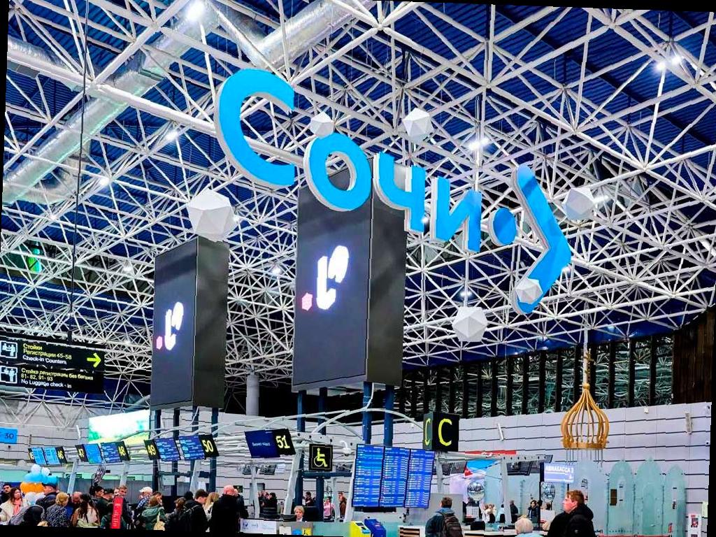 В аэропорту Сочи сняты ограничения на полеты
