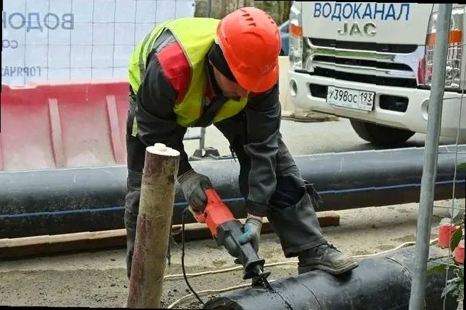 Центр Сочи на день останется без воды: опубликован список улиц
