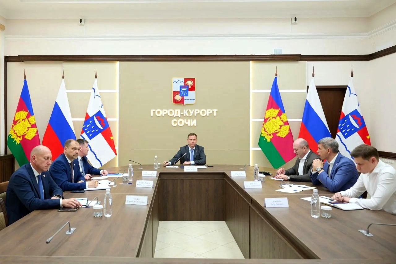 В Сочи начали подготовку к летнему сезону: модернизация водоснабжения и коммунальной инфраструктуры