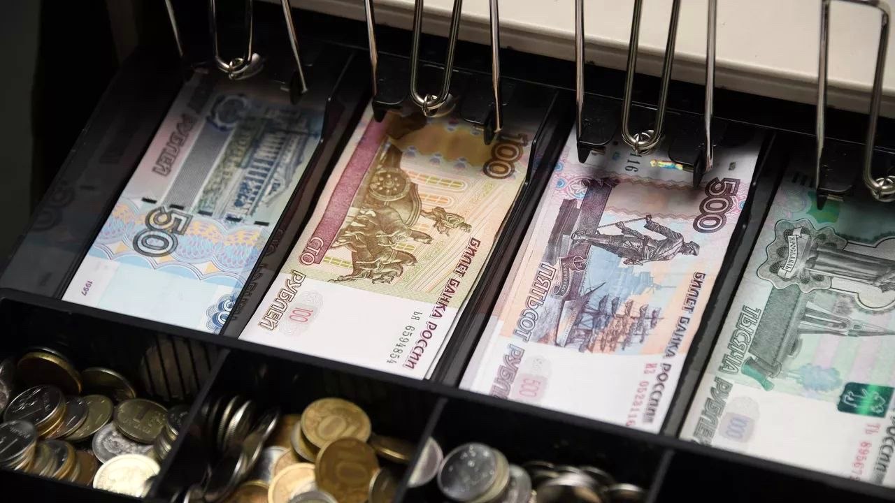 Ужесточение контроля Банк России за операциями с наличными