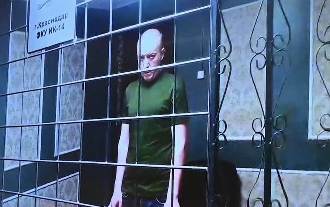 Мужчину из Сочи приговорили к 9 годам за переделку и продажу пистолета